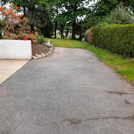 Bed and breakfast A 5 Minutes Du Circuit *