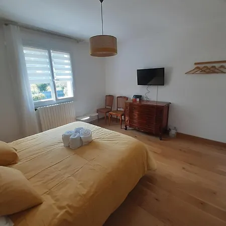 A 5 Minutes Du Circuit *